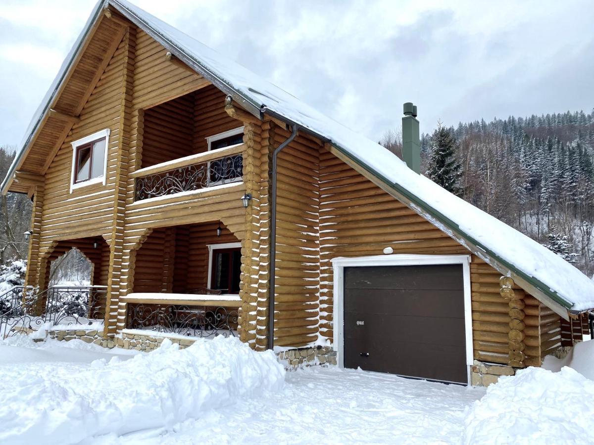 Chalet Four Seasons Villa Tatariv Buitenkant foto