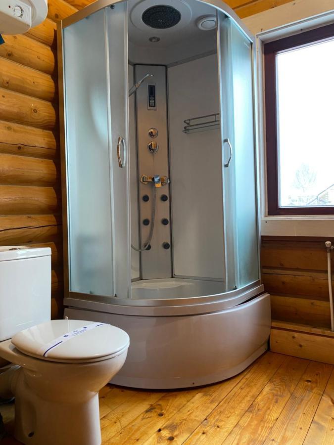 Chalet Four Seasons Villa Tatariv Buitenkant foto