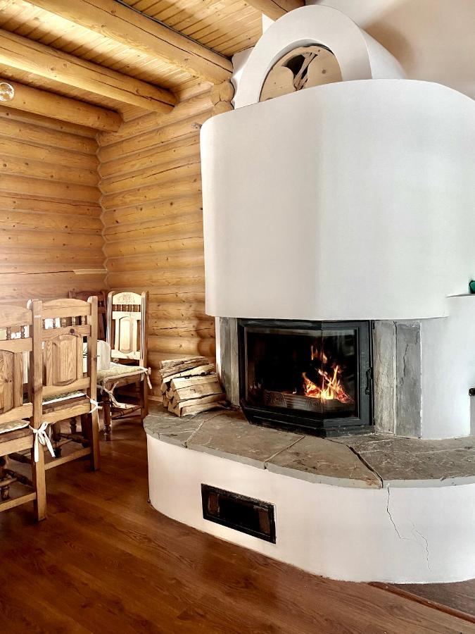 Chalet Four Seasons Villa Tatariv Buitenkant foto